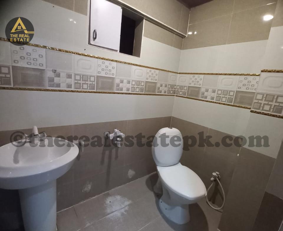 west open corner flat in gulistan e jauhar washroom