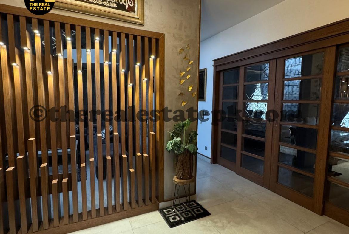 commercial use bungalow clifton