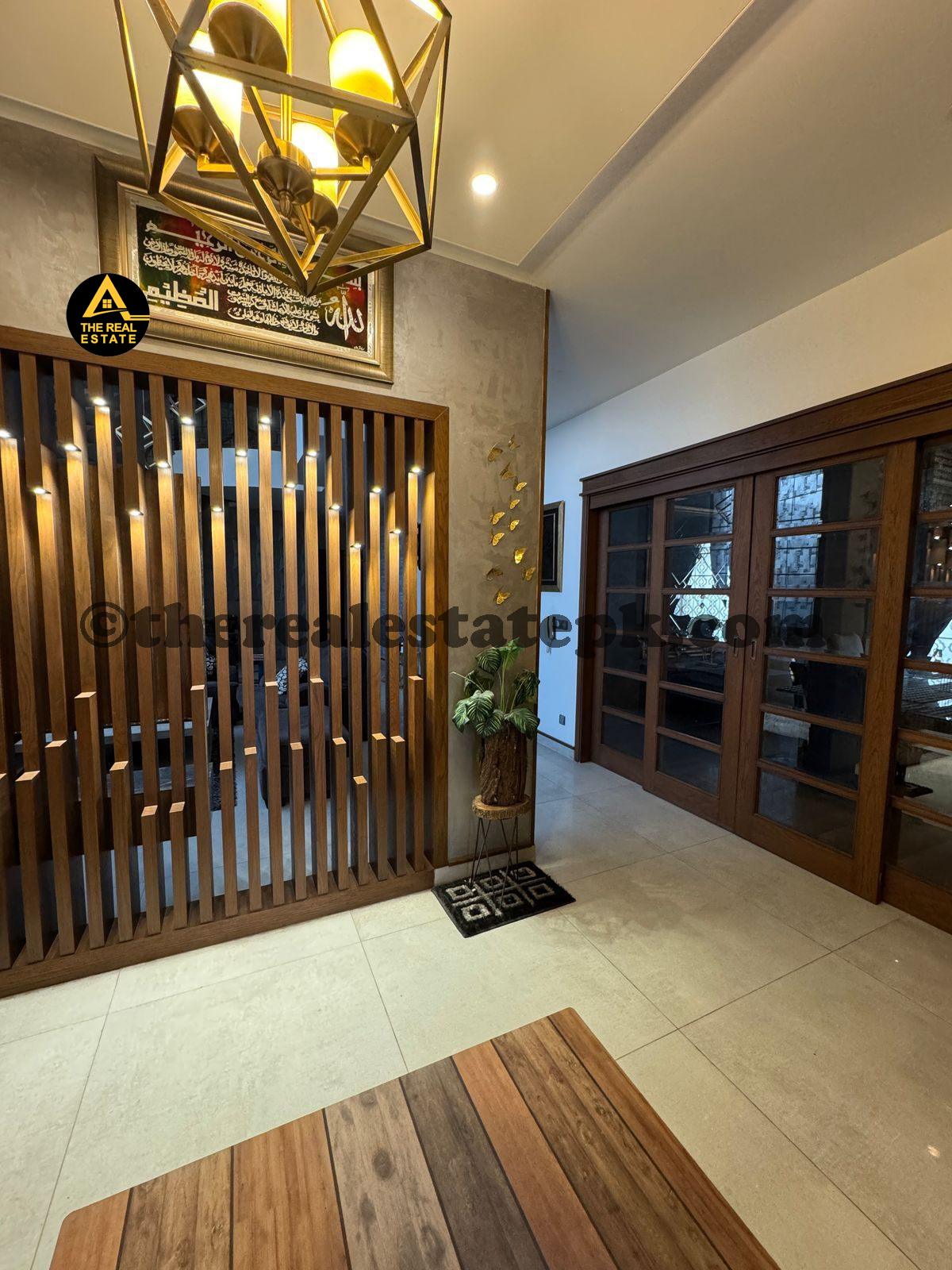 commercial use bungalow clifton