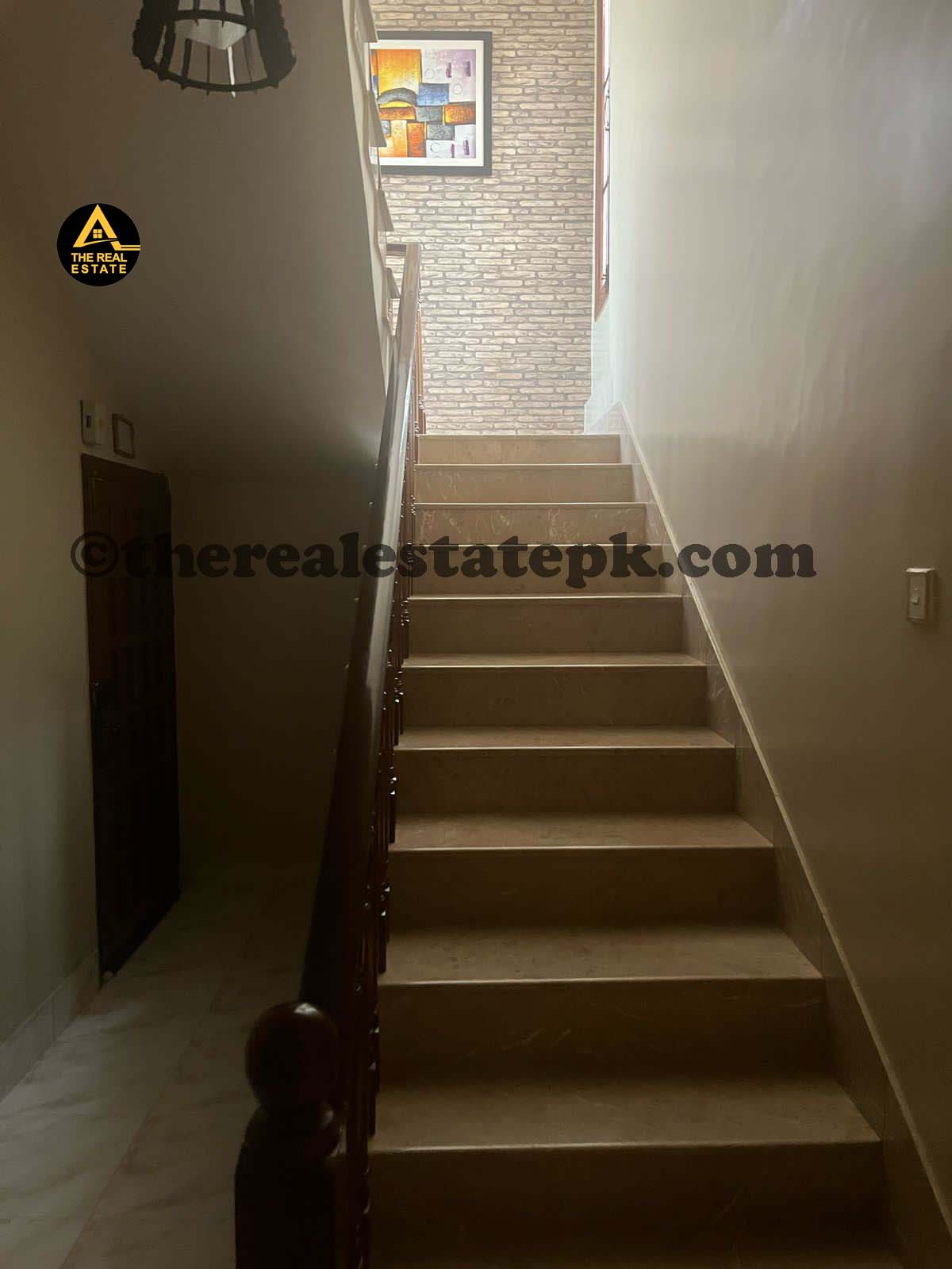 Gulshan-e-Iqbal 6 bed house drawing room layout