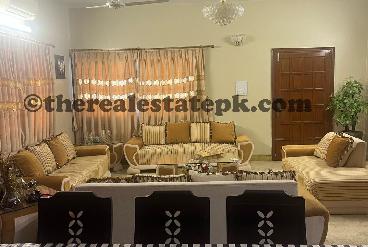 400 Yards House for Sale Gulshan-e-Iqbal exterior view