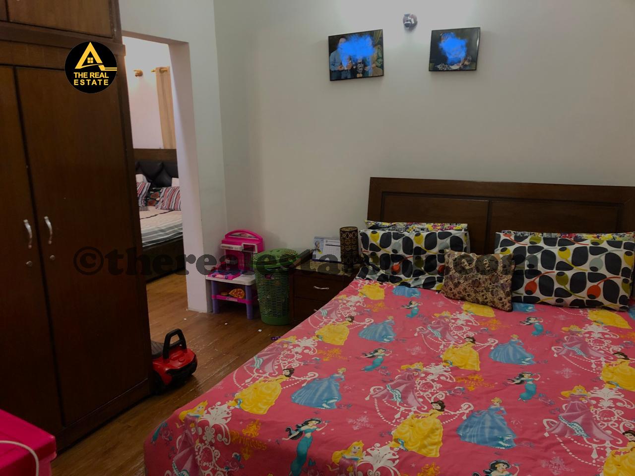 Block 5 Gulshan-e-Iqbal spacious bungalow