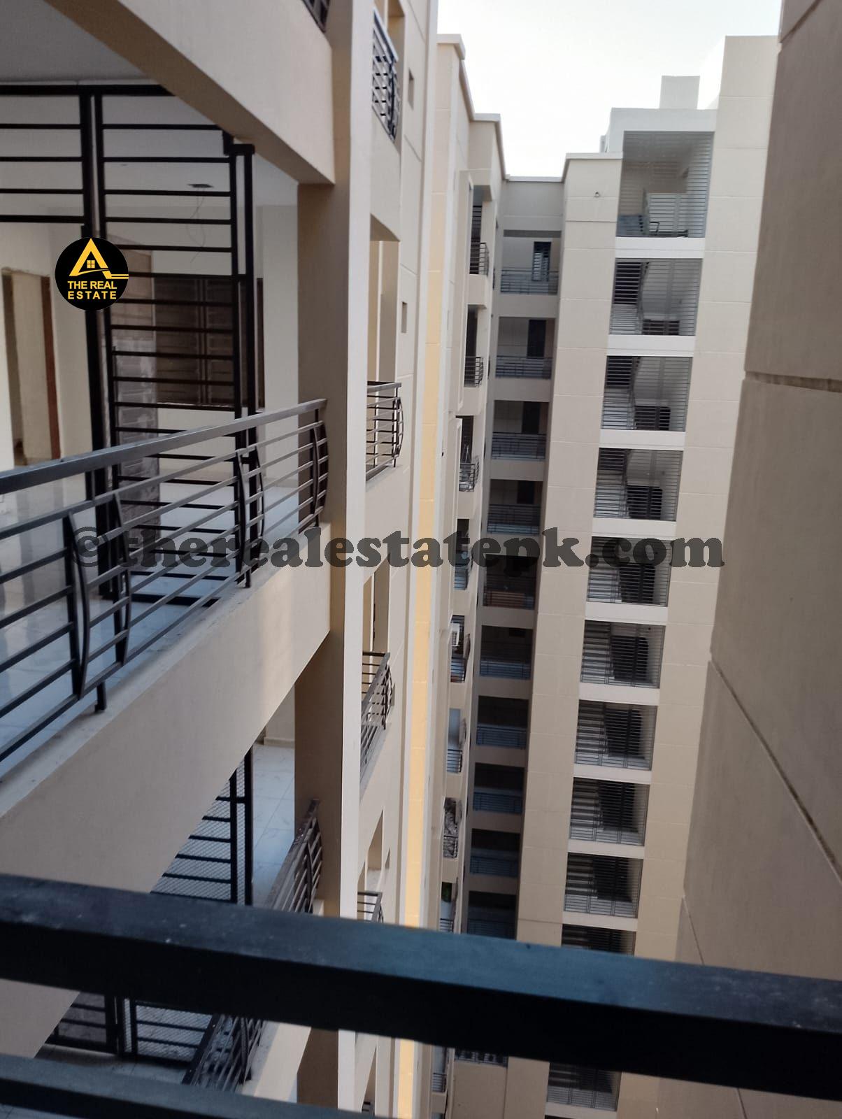 3 Bed Flat Kings Presidency exterior