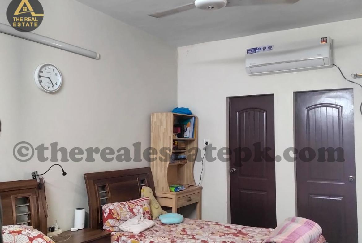 Peaceful surroundings of 3 Bed Flat Haroon Royal City Karachi