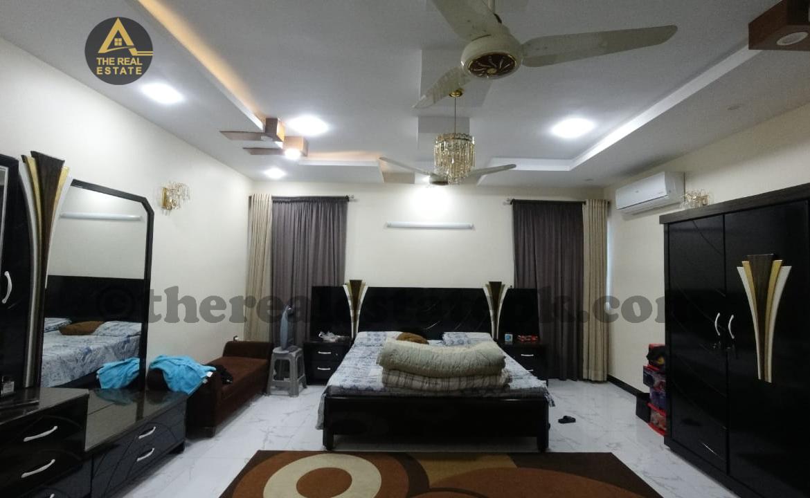 Drawing and dining room view – independent house for sale Karachi