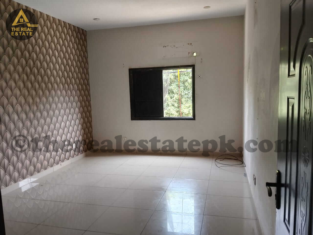 Spacious Portion for Rent in Block 13 D-2